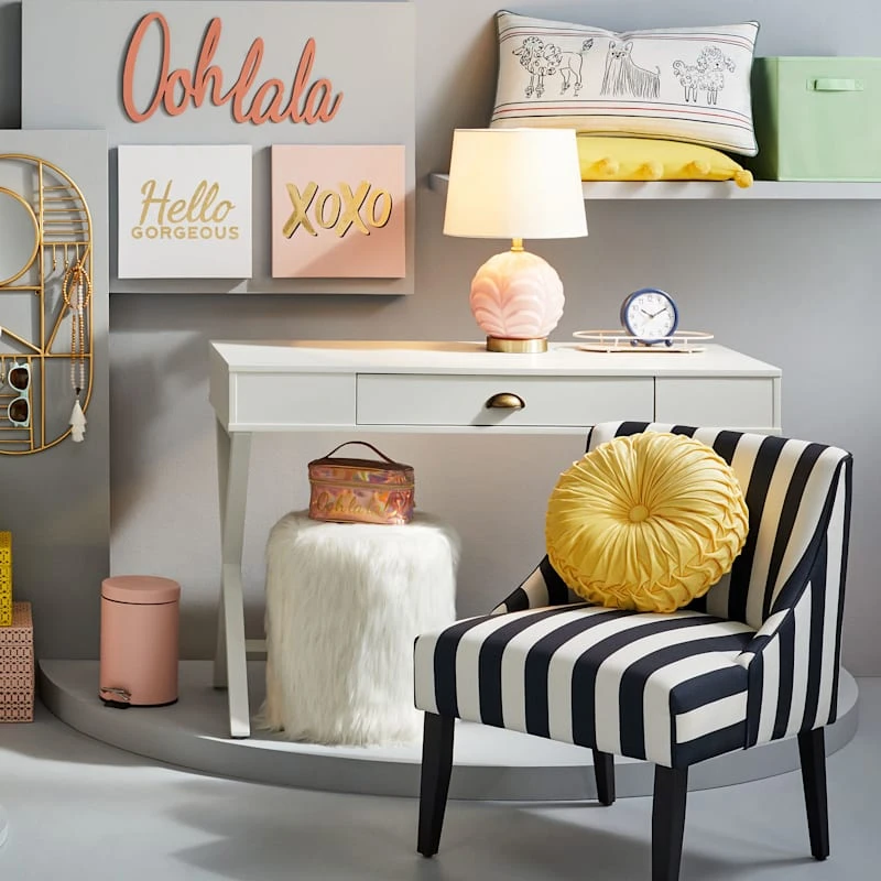 White Faux Fur Round Ottoman 3 White Faux Fur Round Ottoman - Image 2